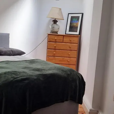 King's Cross Road Private Guest house *