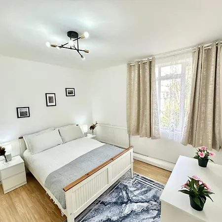 Two Bedroom Near Paddington Station Apartamento *