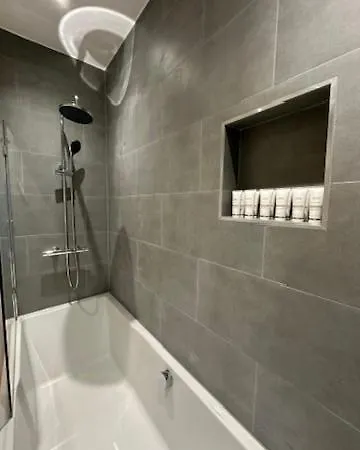 Modern Flat In *