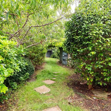 Holiday home 9ra - 4bd House - Wembley Views