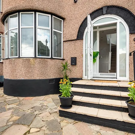 9ra - 4bd House - Wembley Views * London