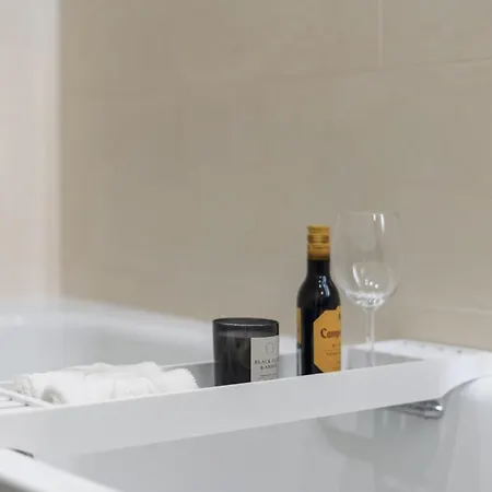 Holiday home Westferry Road London