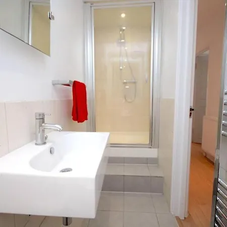 Lovely Kensington Flat