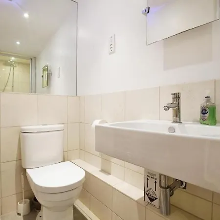 Lovely Kensington Flat London