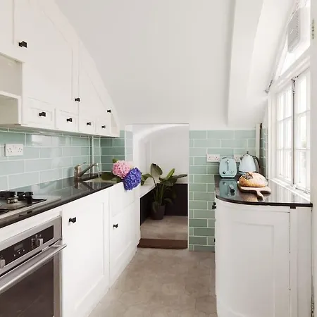 Appartamento Holland Park 2 Bed Londra