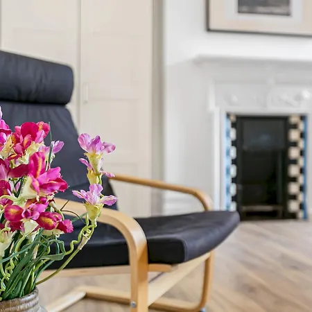 Spacious Cozy Flat West Hampsted Pass The Keys * London