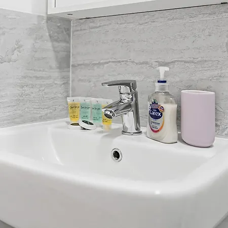 Spacious Cozy Flat West Hampsted Pass The Keys Apartment *