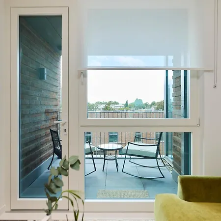 The Tottenham Hideaway - Alluring 1bdr Flat With Balcony