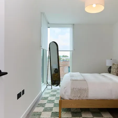 Apartment The Tottenham Hideaway - Alluring 1bdr Flat With Balcony London