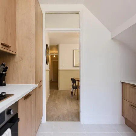 The Furness Hideout - Charming 2bdr Flat With Garden Apartment *