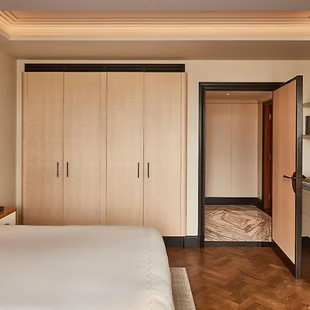 Claridge's, Maybourne Collection 5* Londyn