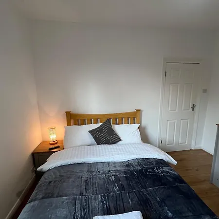 Affittacamere Private In Victorian House, Forest Hill, *