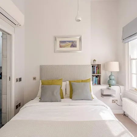 Delightful Notting Hill 2 Bed House With Garden Londres
