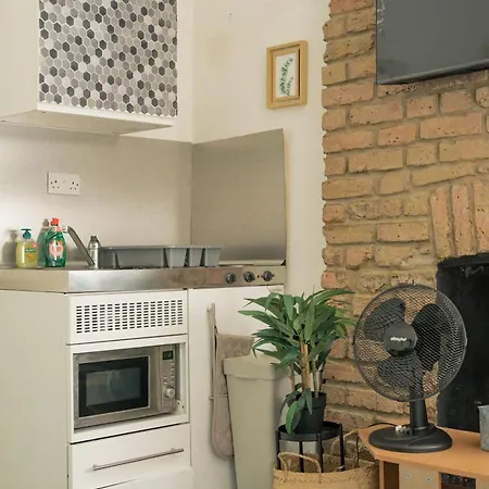 Apartment With Free Wifi *