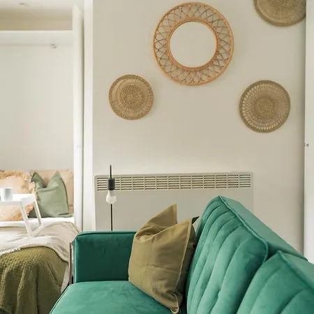 Apartment With Free Wifi London