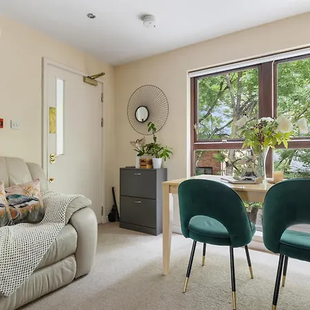 Canada Water Entire One-bedroom アパート *