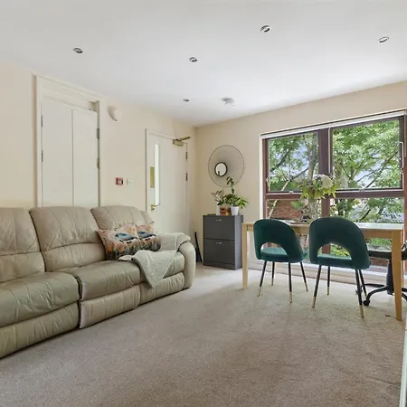 アパート Canada Water Entire One-bedroom ロンドン