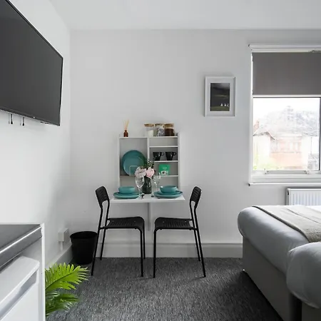 Guest house Livestay Affordable En-suite Studio In London, N14 *
