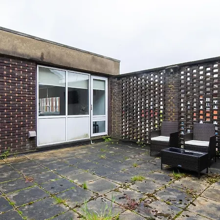 Guest house Livestay Affordable En-suite Studio In London, N14 East Barnet