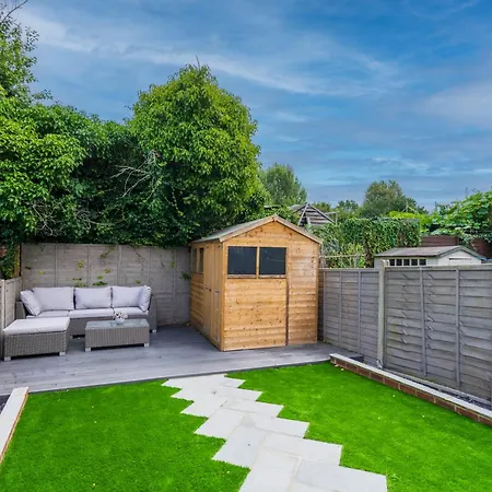 Entire House In Wimbledon Holiday home