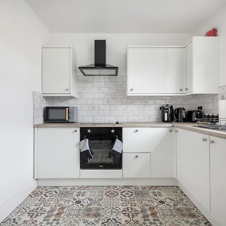 Gem - 2 Bed House, 6 Mins From Liverpool Street, Shops & Restaurants Holiday home *