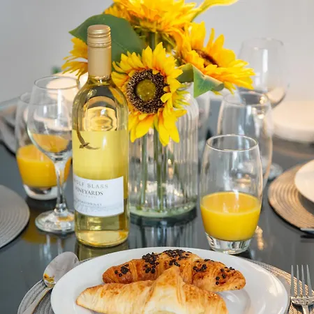 Gem - 2 Bed House, 6 Mins From Liverpool Street, Shops & Restaurants Holiday home *