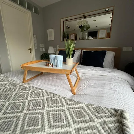 Amazing En-suite In Finchley アパート ロンドン