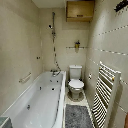 Amazing En-suite In Finchley * ロンドン