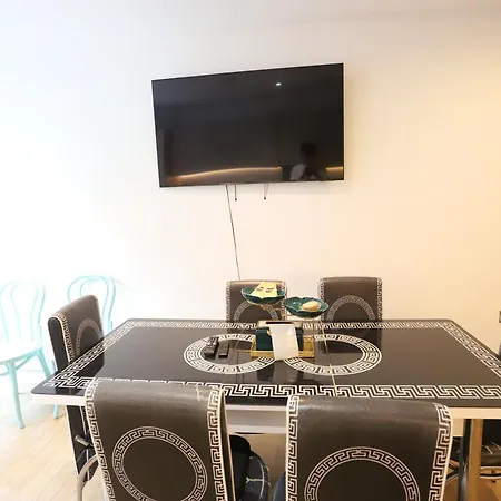 Apartment Luxury With 5 Bedrooms London