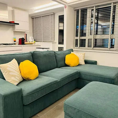 Goulden House A * London