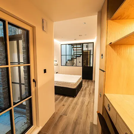 Villa Lexham House London