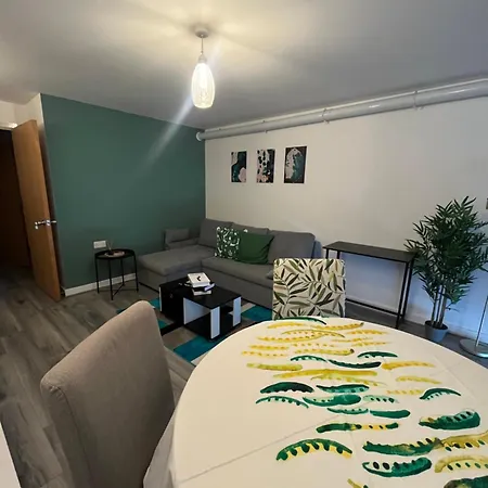 Luxury 2 Bedroom Apartment, Royal Docklands Excel