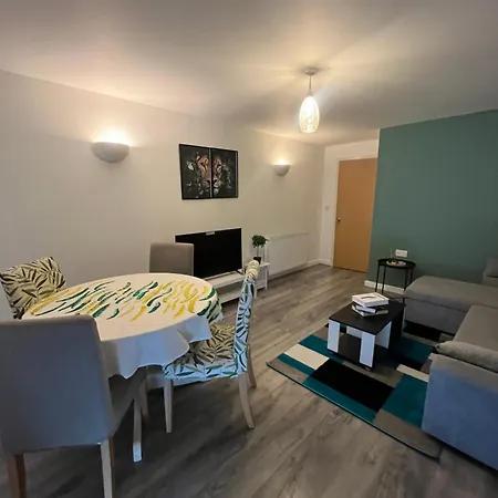 Luxury 2 Bedroom Apartment, Royal Docklands Excel Apartment *