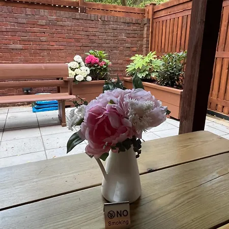 Homestay Goulden House A