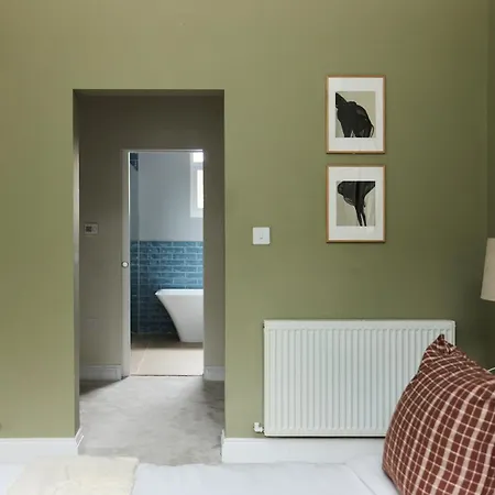 The Brondesbury Park - Sparkling 3bdr Flat With Garden 公寓 伦敦