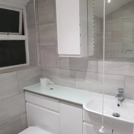 Spacious 3 Bedroom House 30mins From London Bridge * Belvedere