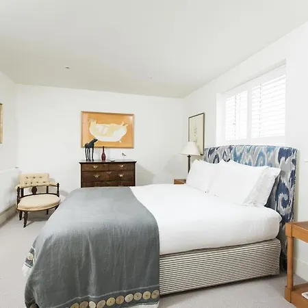 Perfect Kensington Mews House - Quiet Location Holiday home