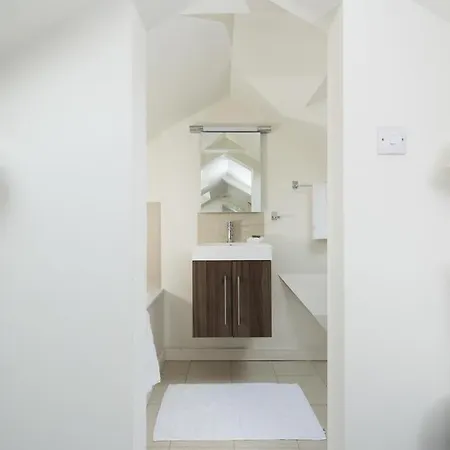 Perfect Kensington Mews House - Quiet Location Holiday home London