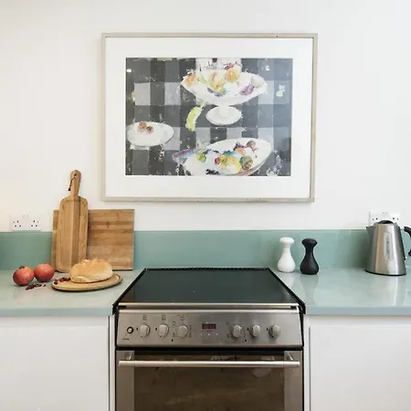 Perfect Kensington Mews House - Quiet Location *