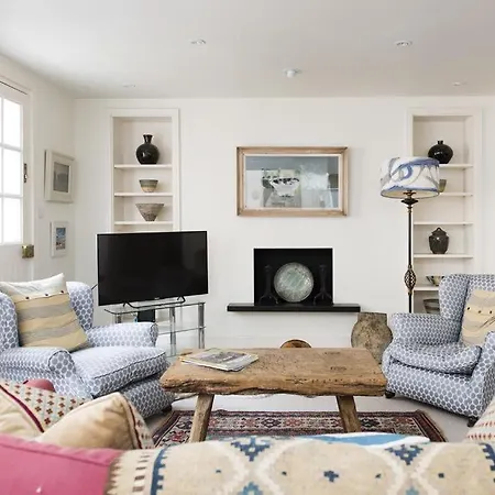 Perfect Kensington Mews House - Quiet Location