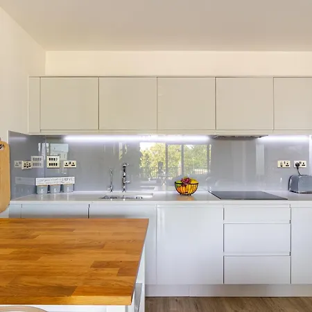 Apartment Fmss Urban Escape London