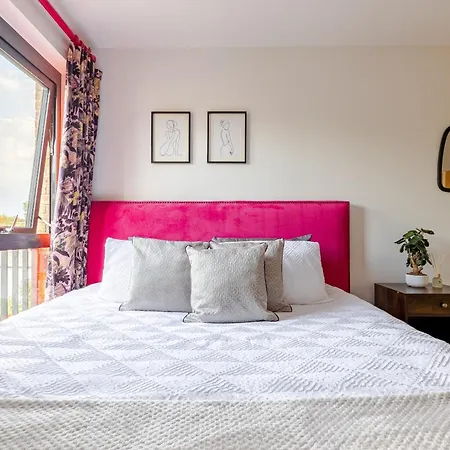 Apartment Fmss Urban Escape