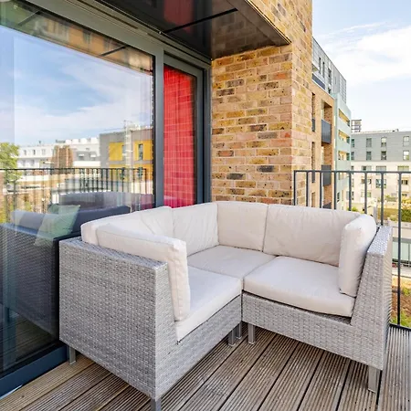 Fmss Urban Escape Apartment London