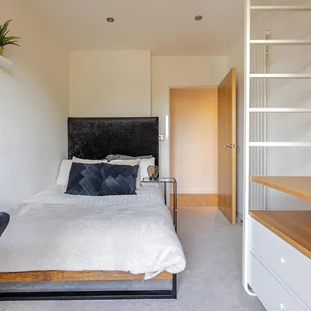 Apartment Fmss Urban Escape *