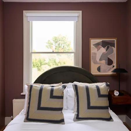 The Kilburn Arms Crib - Chic 2bdr House With Study *