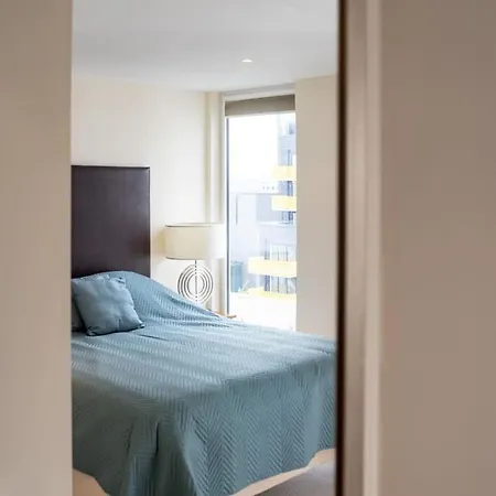 Apartment Canary Wharf By Capital