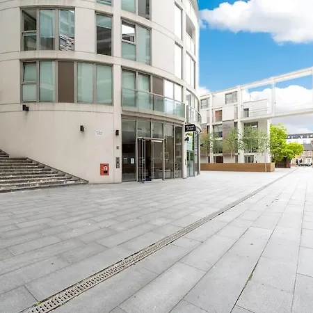 Apartment Canary Wharf By Capital London