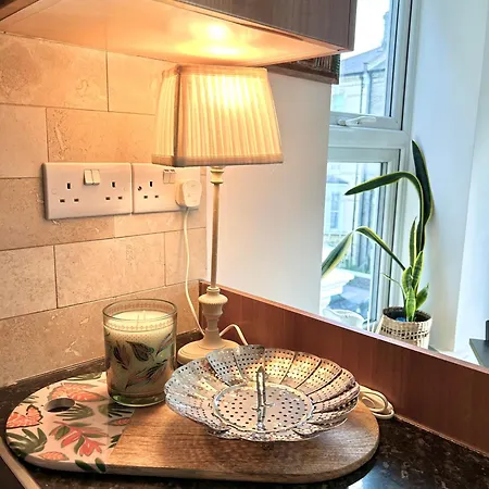 Olympia Apartment *