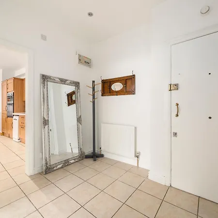 Comfortable 2 Bedroom In Shoreditch London