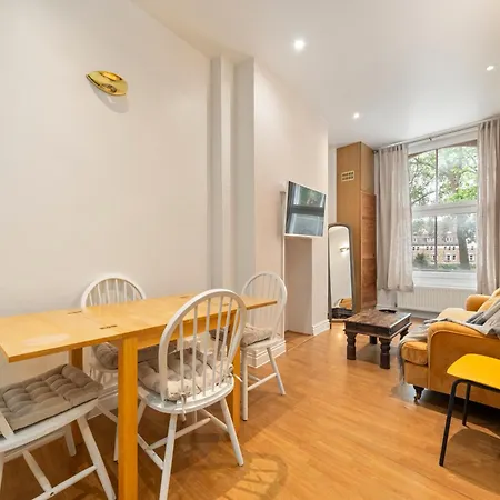 Comfortable 2 Bedroom In Shoreditch London